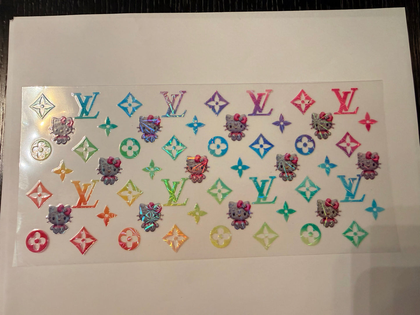 92-HK HOLOGRAPHIC LV