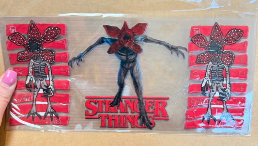 AA15-STRANGER THINGS 2