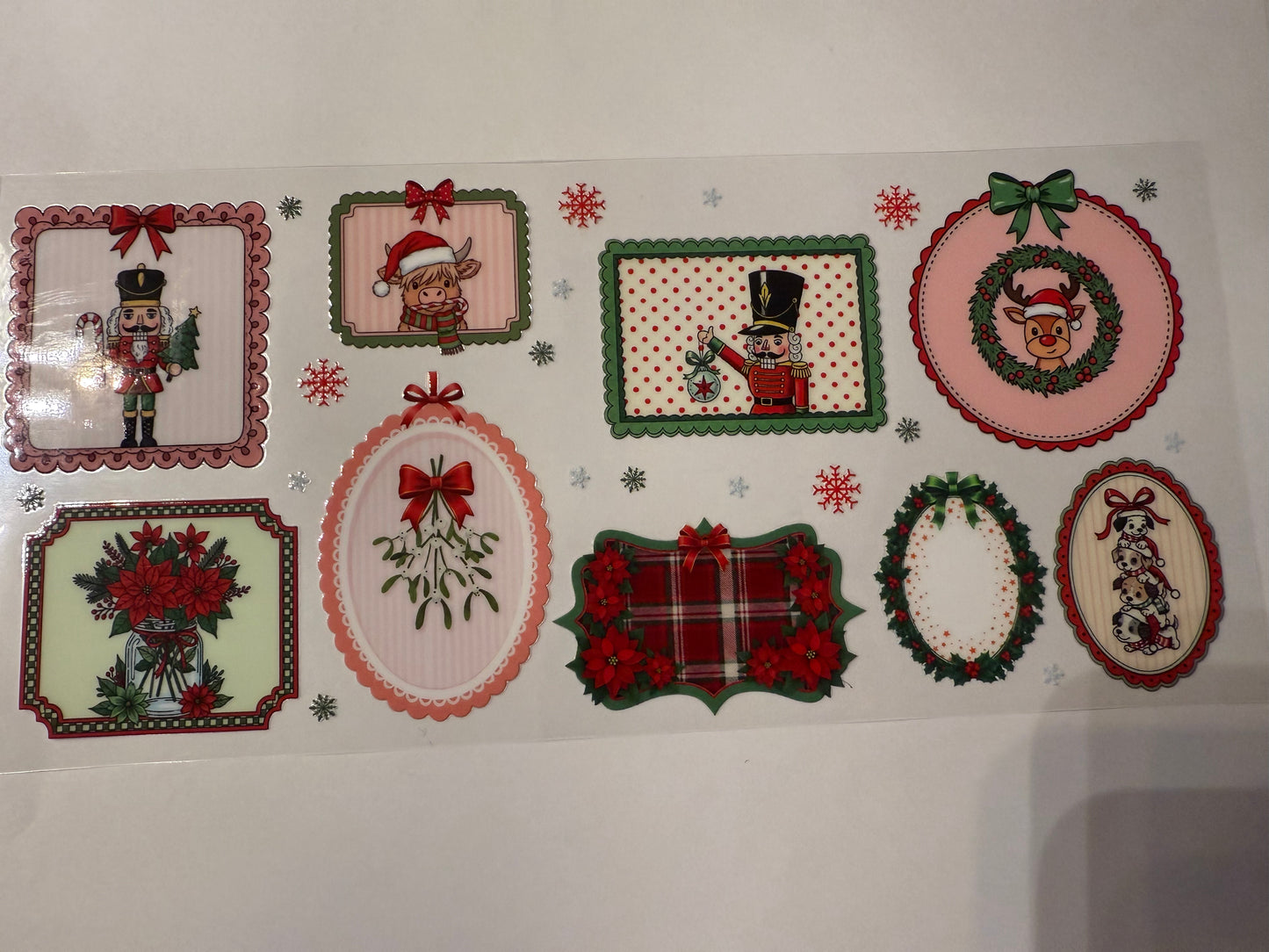 D091 CHRISTMAS TAGS