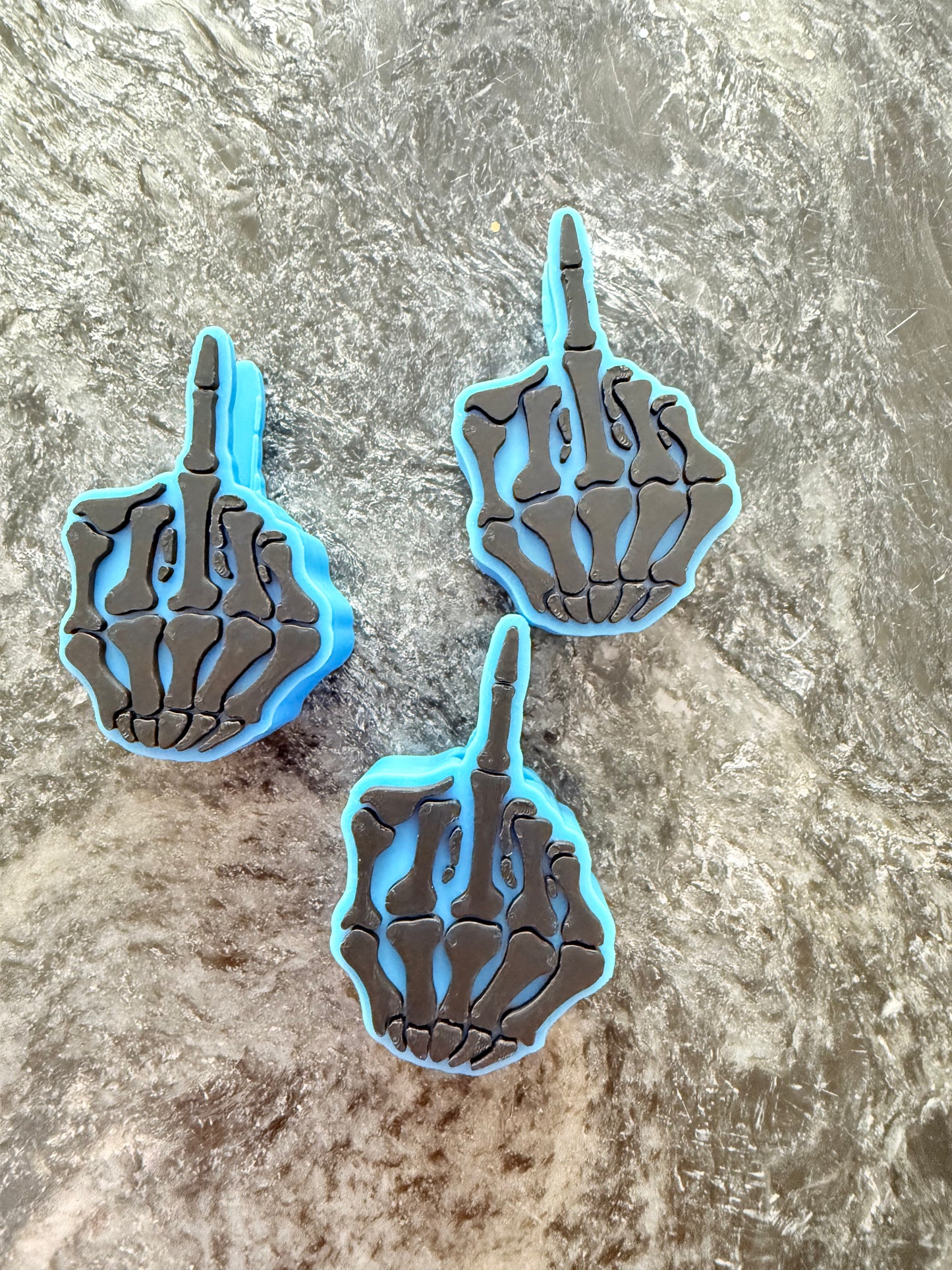 Middle finger topper 1PC