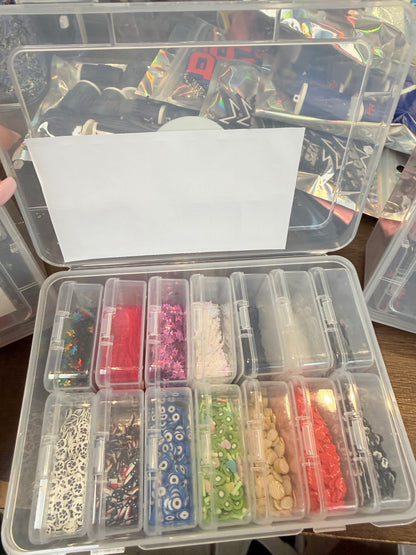 MYSTERY SAMPLE BOX (14 shapes/clays)